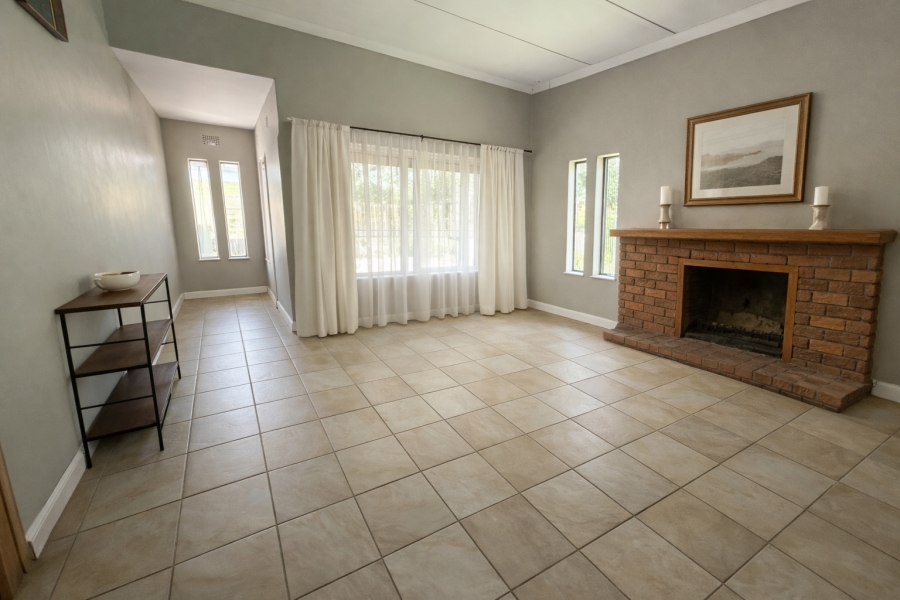 4 Bedroom Property for Sale in Miederpark North West